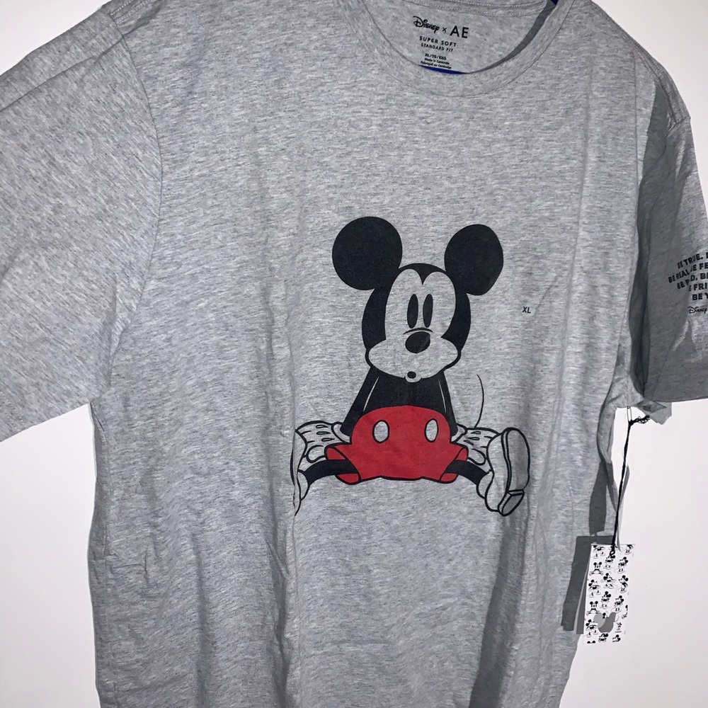 Disney Gray and Red Mickey Mouse Tee size XL